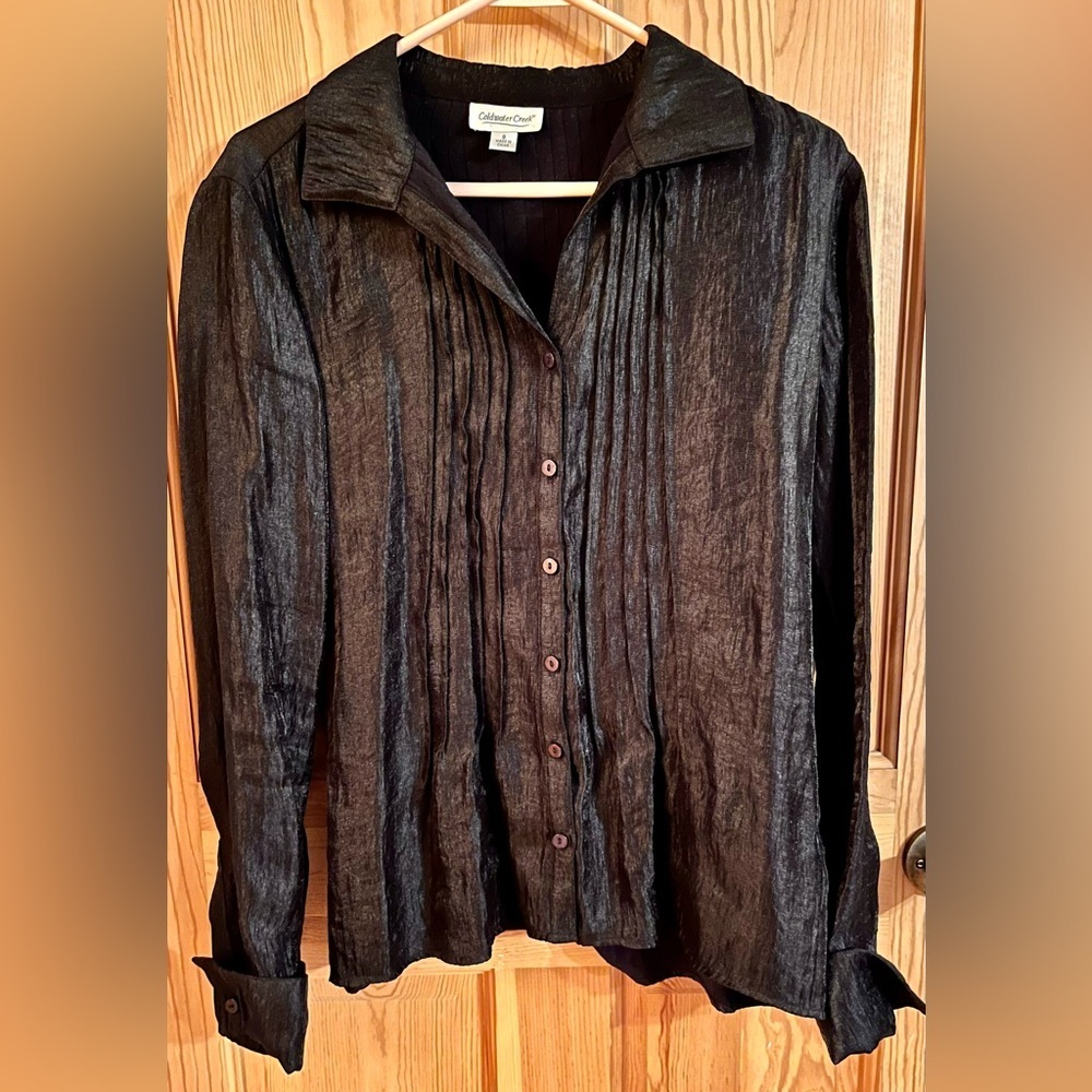 Coldwater Creek Black Pleated Silky Button Blouse Shirt Top 8 Office Goth Boho